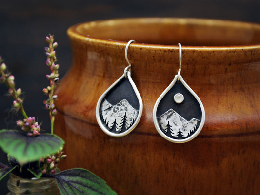 Midnight Summit Earrings