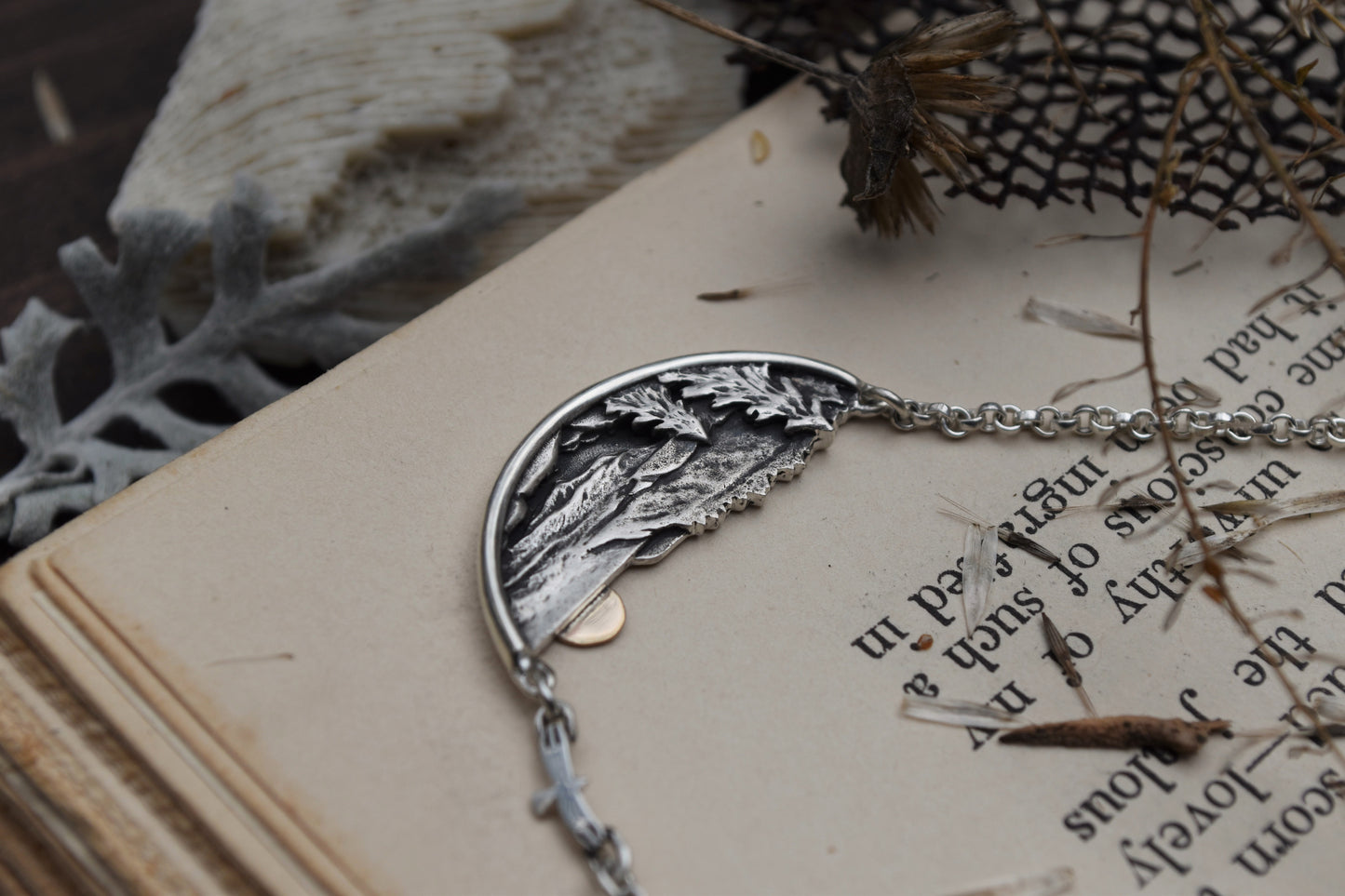 North Shores Necklace