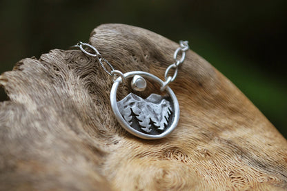 Alpine Dreamer Necklace - Moonstone